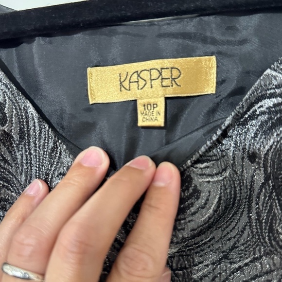 Vintage Kasper Black & Silver Blazer Career Business Three-Piece Suit Set Sz 10P - Picture 16 of 16